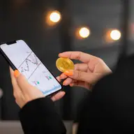 KYC crypto. Un element esential pentru companiile care gestioneaza plati cu criptomonede